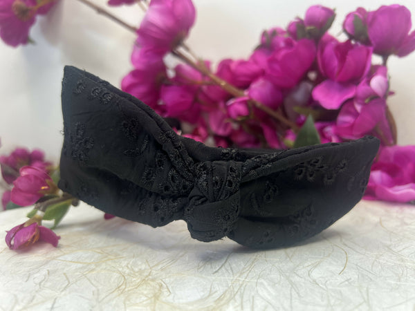 Bow Headband: Noir Elegance