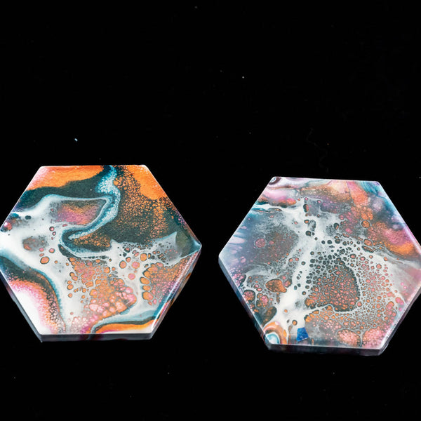 Hexagonal acrylic pour refrigerator magnets