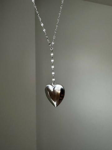 Silver Lariat Locket 01