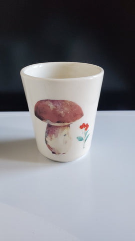 CUP - WITH MUSHROOMS