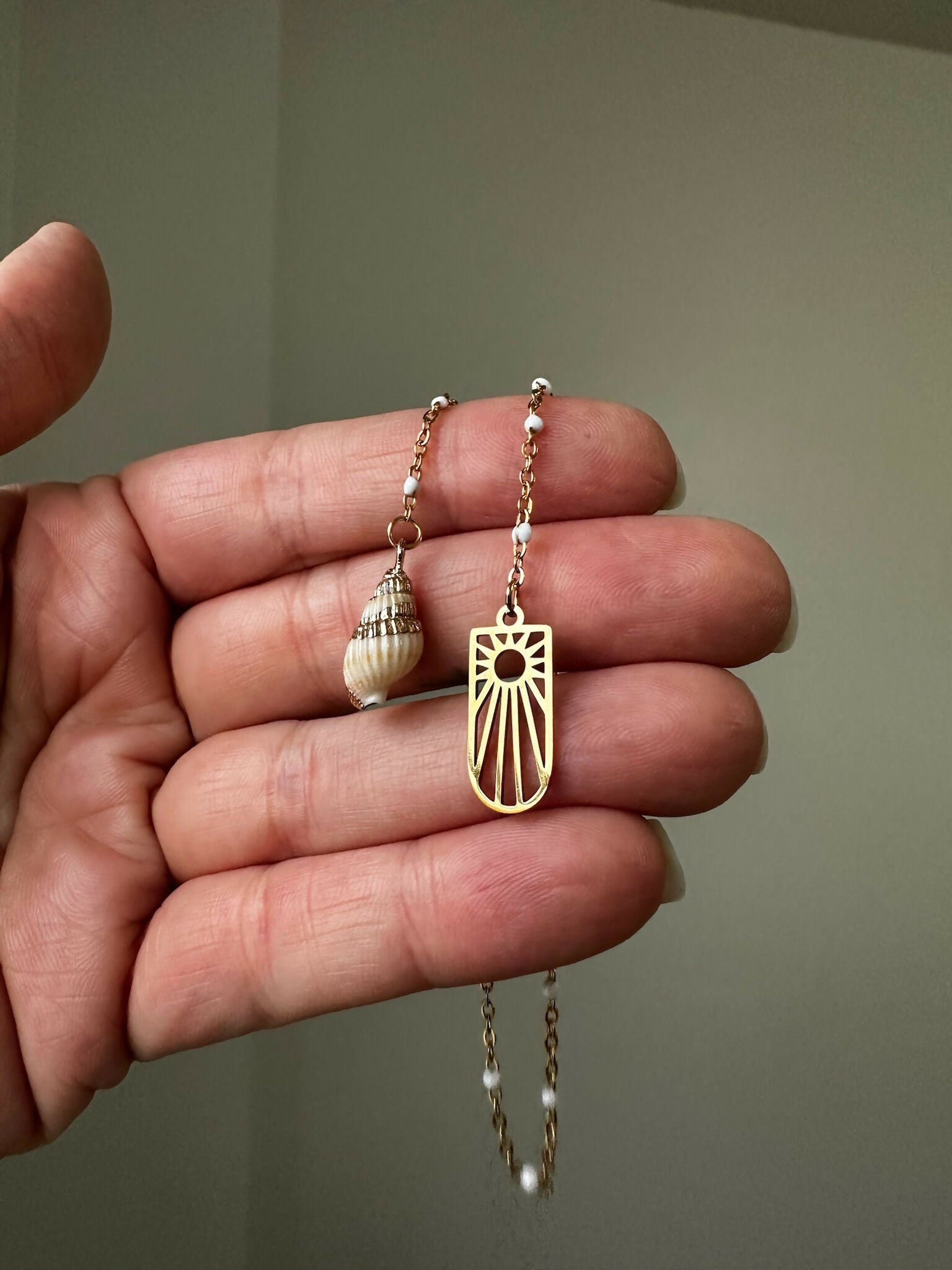 Shell & Sun Burst Charm Bookmark