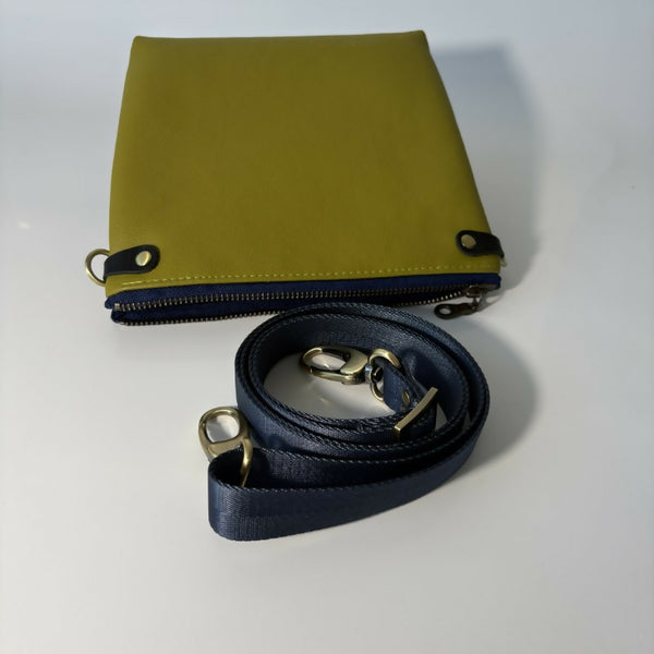 Izzy’s Mom xBody - Split Pea