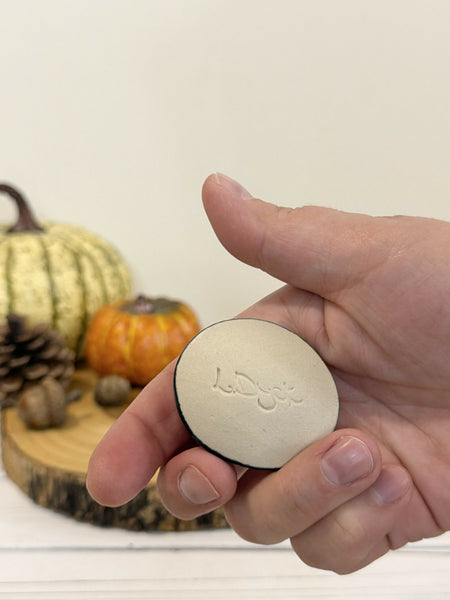 Bat Calming stone with black rim
