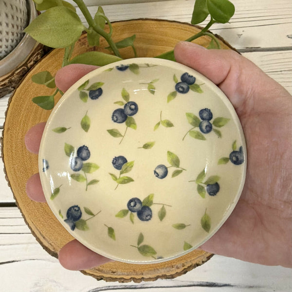 Blueberry ring dish