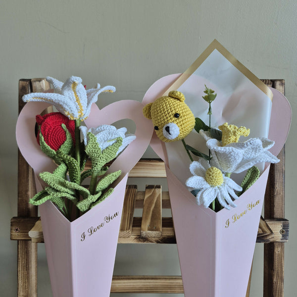 Yarn By Zee - Crochet Flower Bouquet