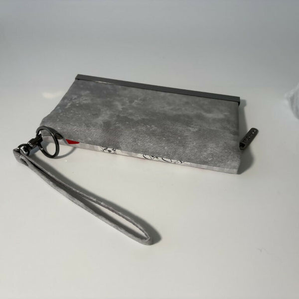 Diva - Wool Ewe Be Mine / Gunmetal