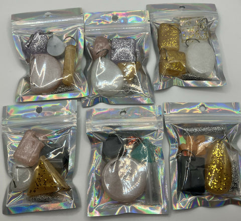 Resin Epoxy Necklace + 4 Charms