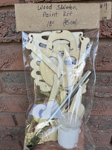 Hanging Wood Skeleton Paint Kit