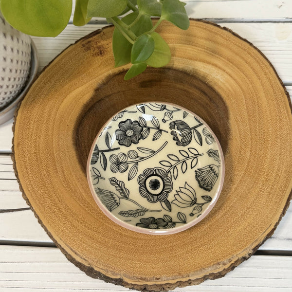 Pink Ring Dish with Flowers - Unique Town Boutique