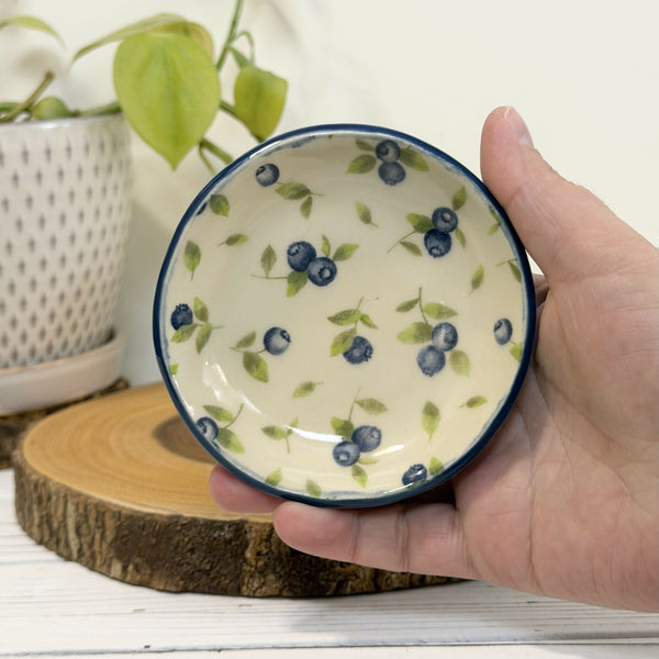 Blue ring dish with blueberry pattern - Unique Town Boutique