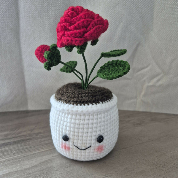 Yarn By Zee Crochet Rose Pot