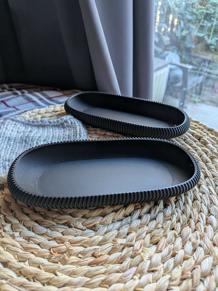 Ribbed Oval Catch-All Tray