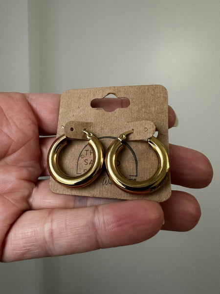 Chunky Mini Hoops - Gold