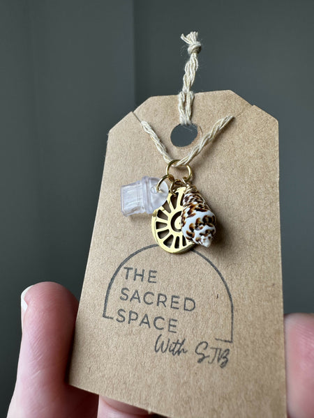 Mini Conch Shell & Ammonite Kindle Charm