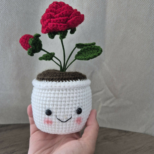 Yarn By Zee Crochet Rose Pot