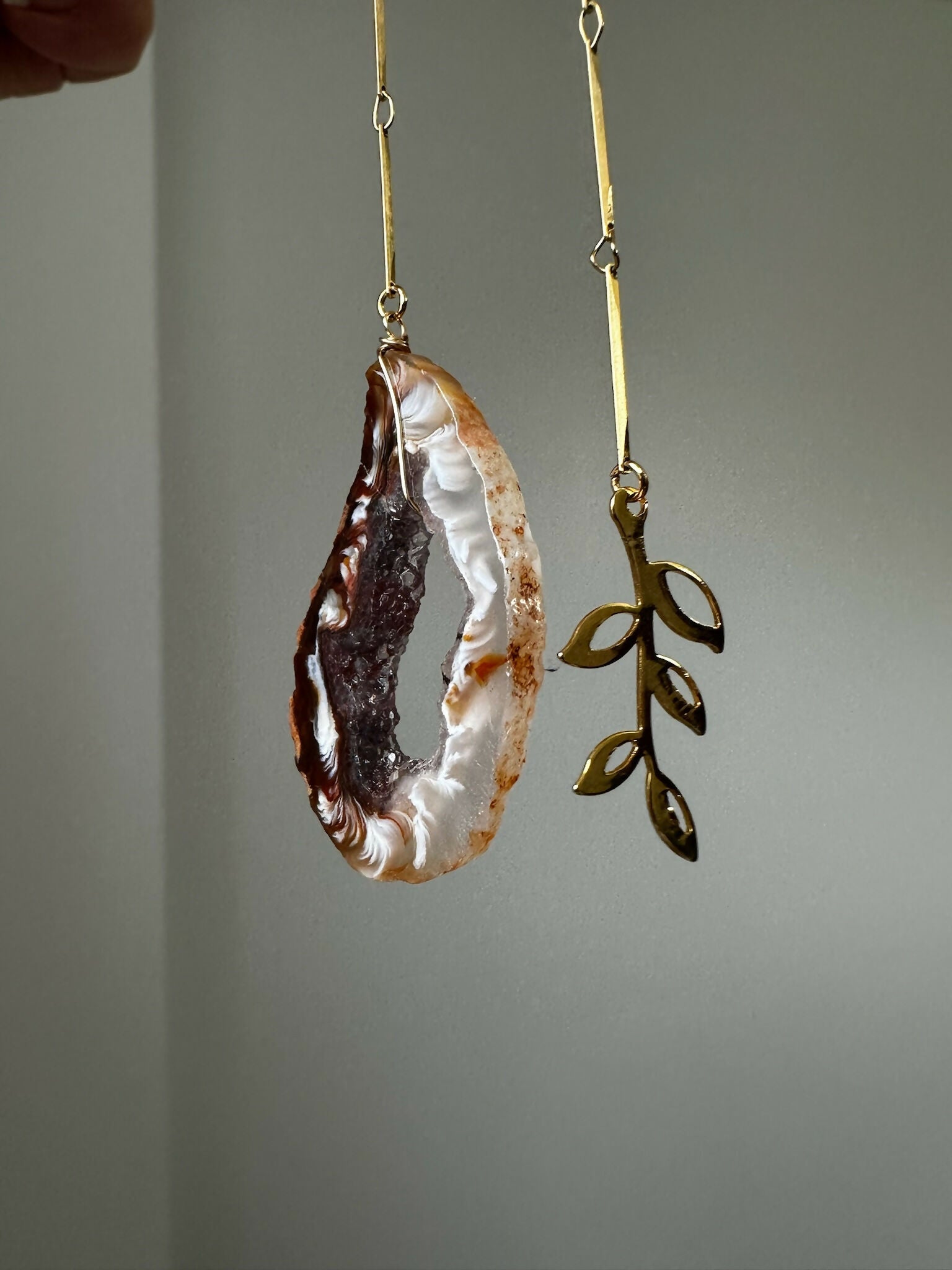Occo Occo Agate Geode & Olive Branch Bookmark