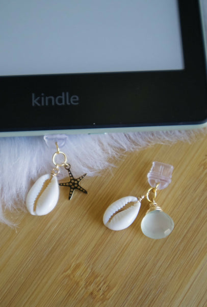 Cowrie & Starfish Kindle Charm