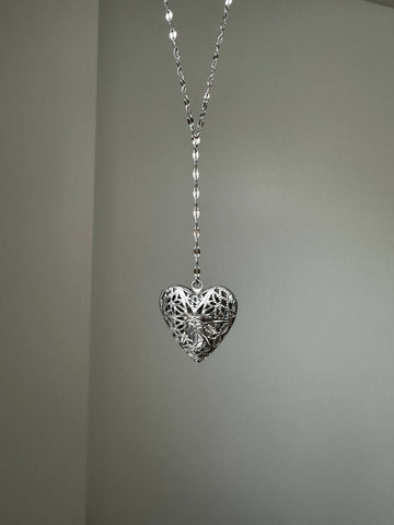 Silver Lariat Locket 02