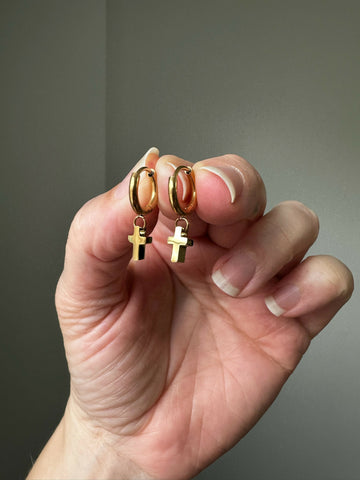 Tiny Cross Hoops