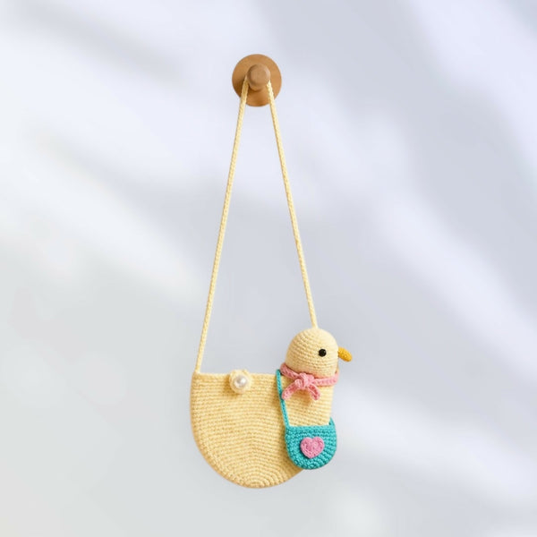 Yarn By Zee Crochet Duck Purse