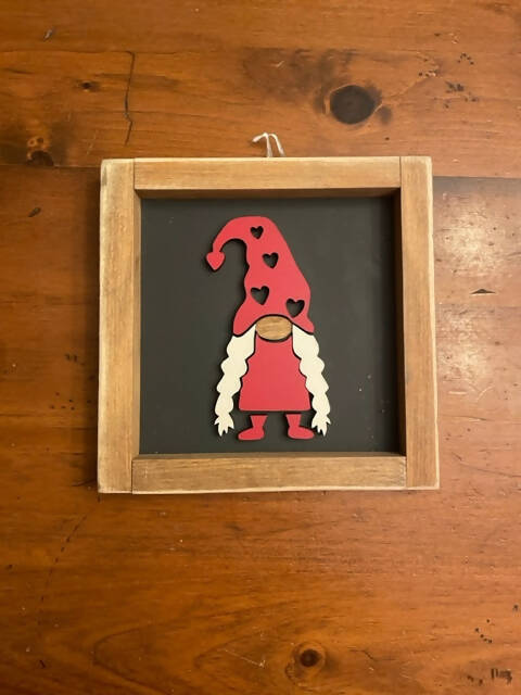 Valentine's Day Gnome (framed / female)