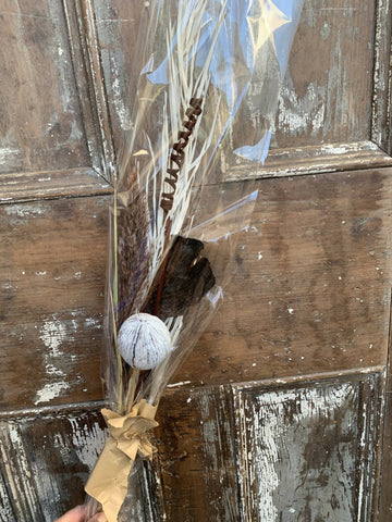 Dried Floral (white washed pod)