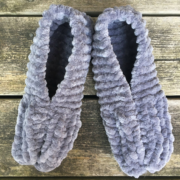 Knitted slippers
