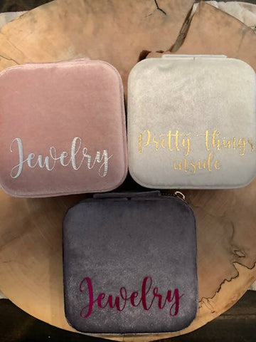 Velvet Jewelry Boxes | All styles and colours