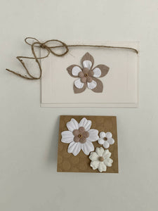 Note Card & Tag - paper flowers