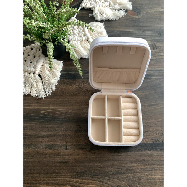 Jewelry Boxes | All styles in Cream